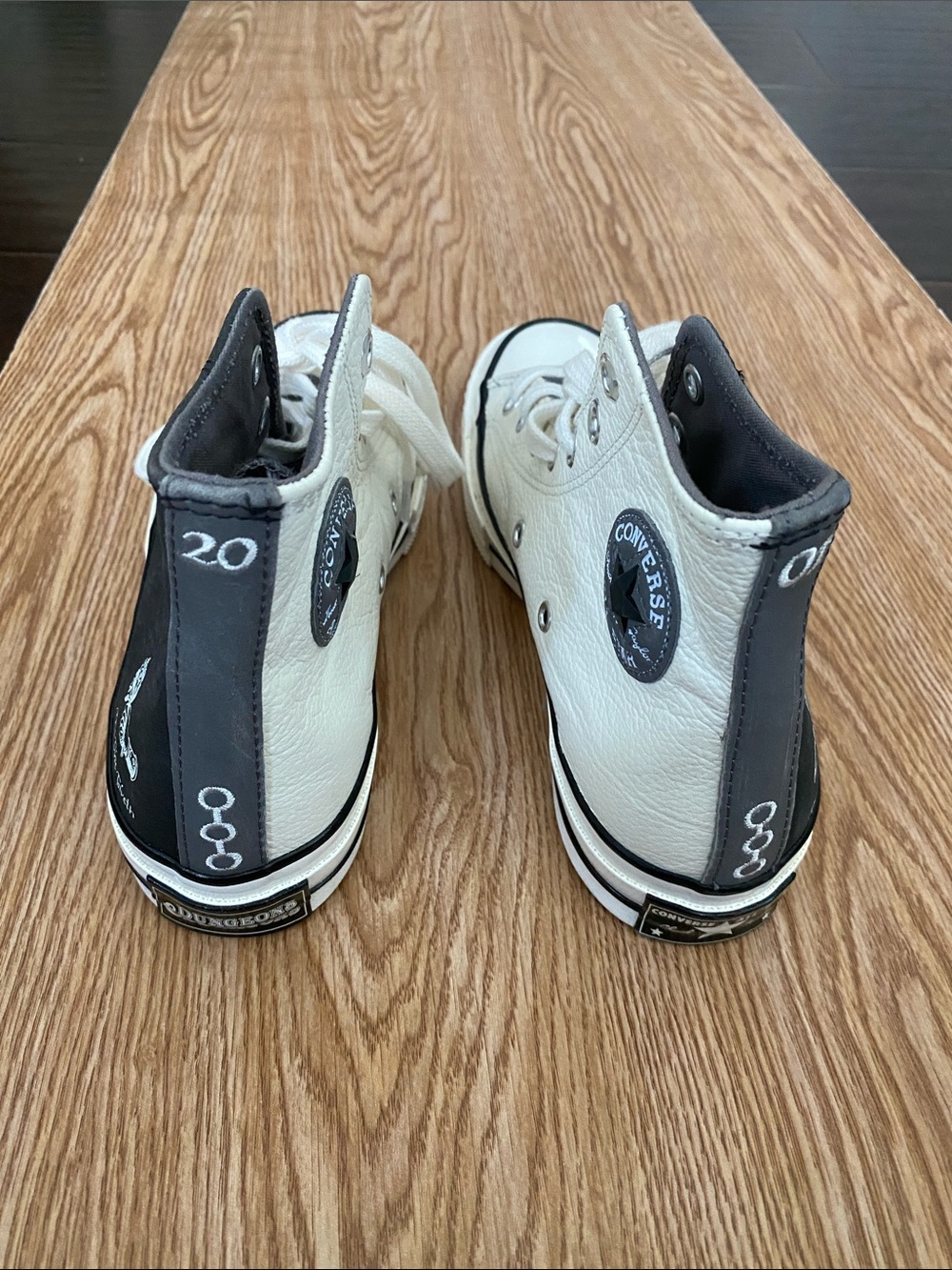 Converse dungeons & Dragons lace up leather upper sneakers women’s size 6 - Picture 4 of 11